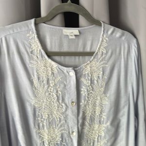jJill topper/dress linen light indigo with cream embroidery. Size Large